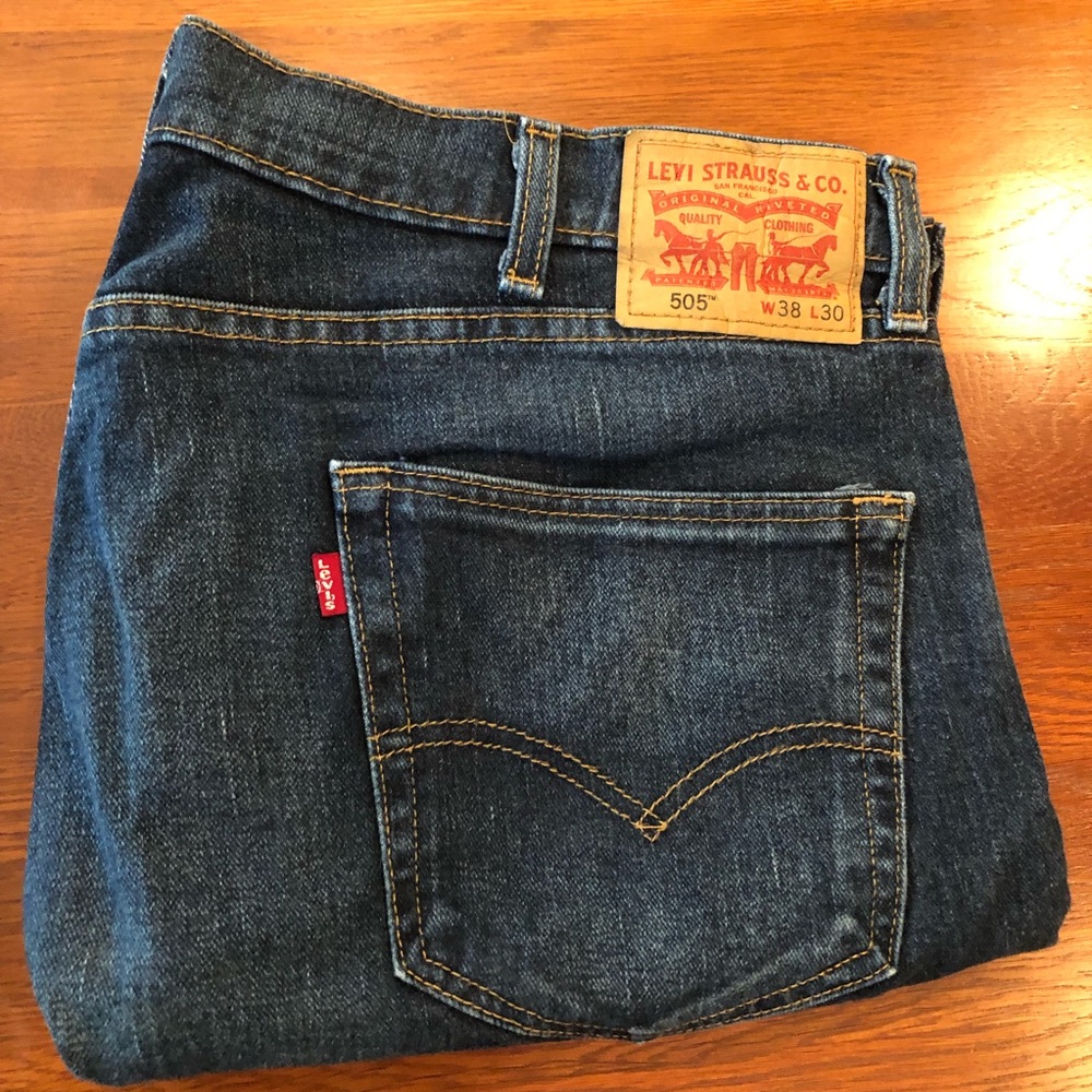 Levi’s 505 blue jeans, size waist is W38/L30